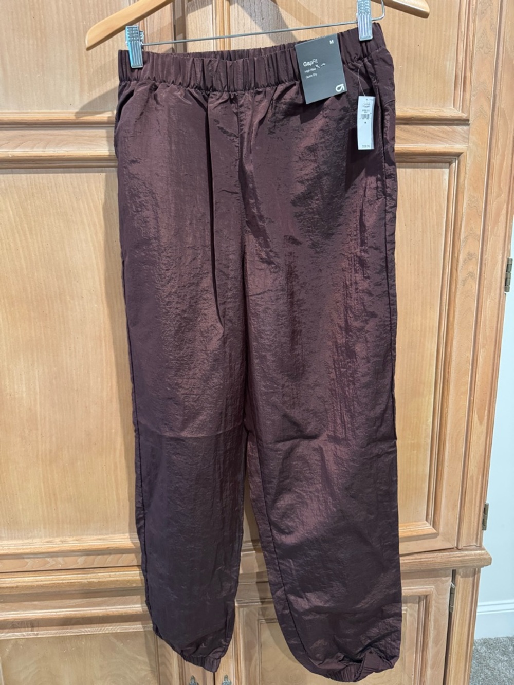 Gap Essentials Men's Relaxed Drawstring Pants - Deep Brown